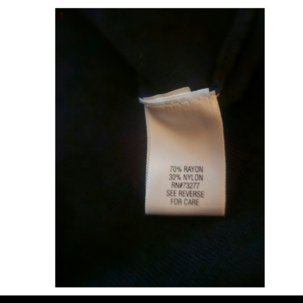 Croft & Barrow 3/4 sleeve top. - Picture 8 of 11